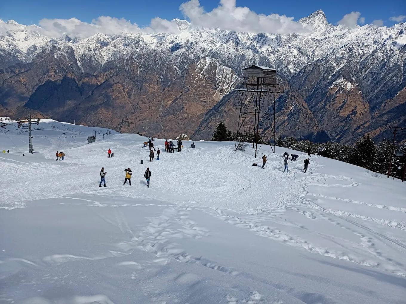 Winter Trek In Uttarakhand - Featured Image